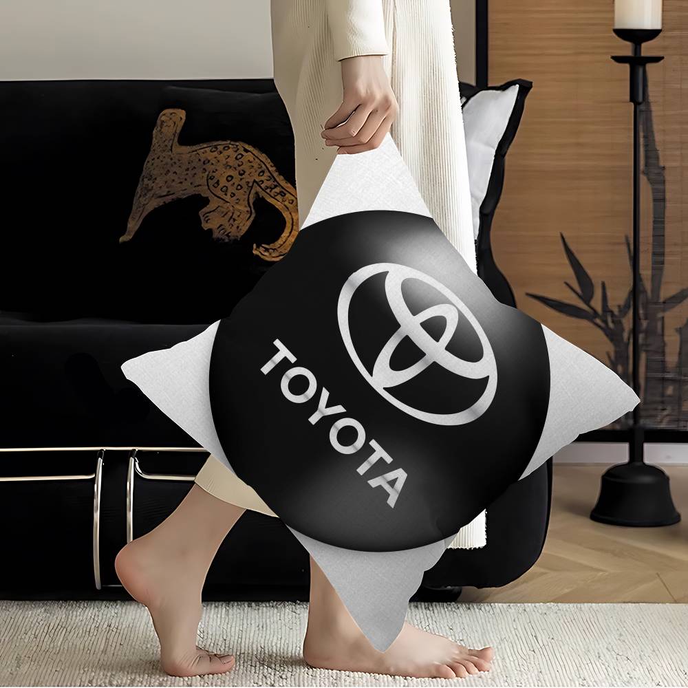 I-Iconic T-Toyota Logo Persona - Home Textiles Logo 评论和价格